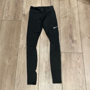 NIKE Women’s Athletic Leggings (XS)